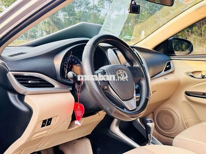 Toyota Vios 2019 1.5G CVT Bạc