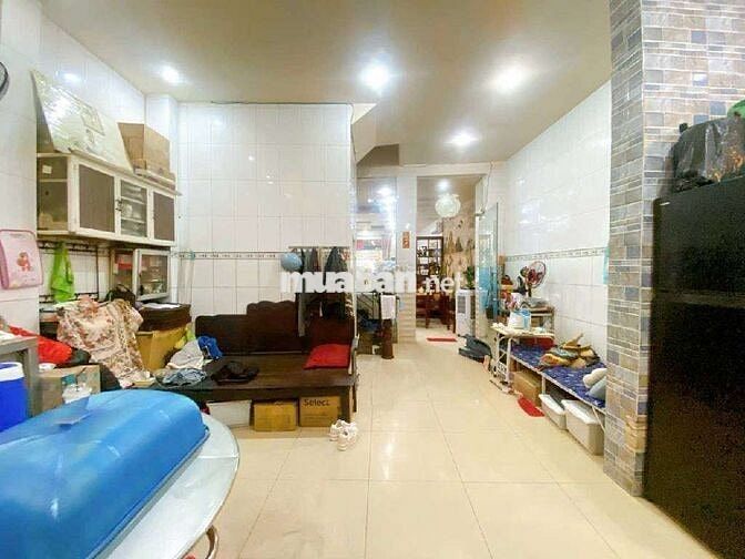 CHỦ ĐỊNH CƯ BÁN GẤP 3T/230 HXH NGAY ĐẦM SEN - HOÀ BÌNH - SÁT MẶT TIỀN 