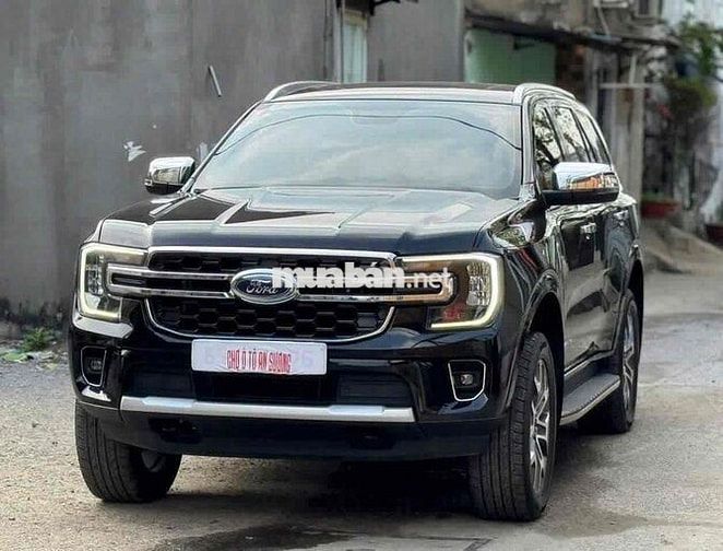 Bán Ford Everest 2022 Titanmium hỗ trợ bank