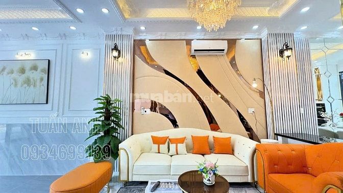 Bán Nhà Phố 4 Tầng Sân Thượng _ Có Thang Máy _ Đường 8M _ Sổ Riêng