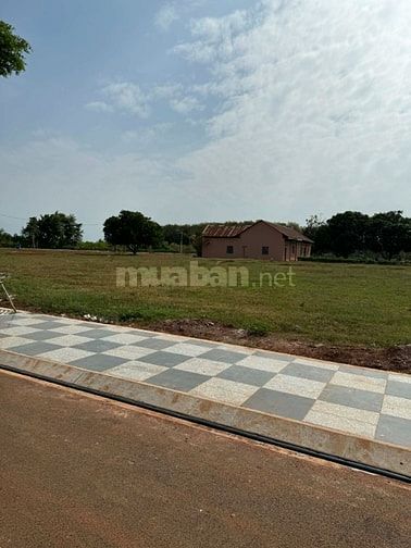 Đất Lumian sổ hồng 5x22m, sát hồ Đá Bàng. Mặt tiền đường 14m