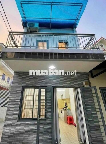 Bán gấp nhà 2 mặt tiền Hóc Môn 4x8 429 triệu Gần chợ Nhị Xuân