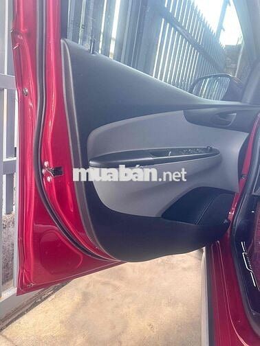VinFast Fadil Plus 2022 Đỏ