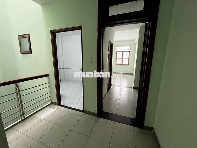 Nhà mặt tiền 150m2, 4 lầu, 5 phòng ngủ, Võ Thị Nhờ, KDC Nam Long, Q7