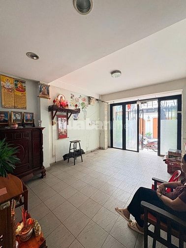Giảm sâu gấp bán, ngay đường 100 Bình Thới Quận 11 - 5 tầng ST, hẻm 6m