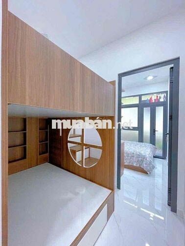 VỢ CHỒNG TRẺ ĐI ĐỊNH CƯ NƯỚC NGOÀI CẦN BÁN GẤP NHÀ