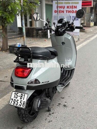 Piaggio Vespa LX V 125 Xám 2020