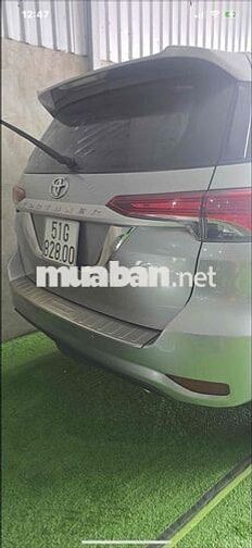 Toyota Fortuner 2018 2.4 84.000 km Bạc