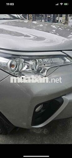Toyota Fortuner 2018 2.4 84.000 km Bạc