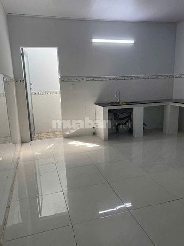 Nhà 4,35x19m nở hậu 4.5m hẻm ngắn Phan Văn Hớn gần cv Thuận Kiều