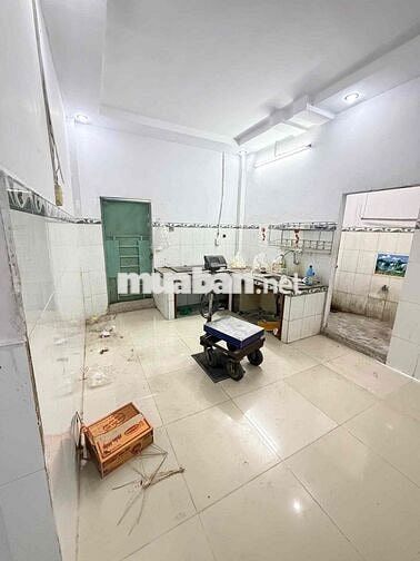 cho thuê nhà mới sạch sẽ gần ngã 5 vl lầu suốt 3p ban công rộng giá rẻ