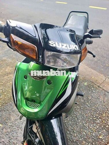 Suzuki Satria Xanh