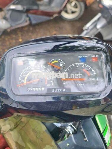 Suzuki Satria Xanh