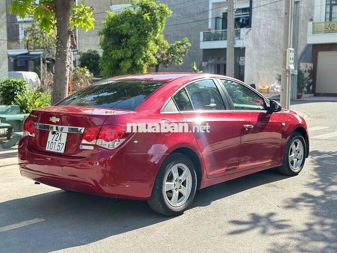 Chevrolet Cruze 2014 LTZ fom dáng đẹp