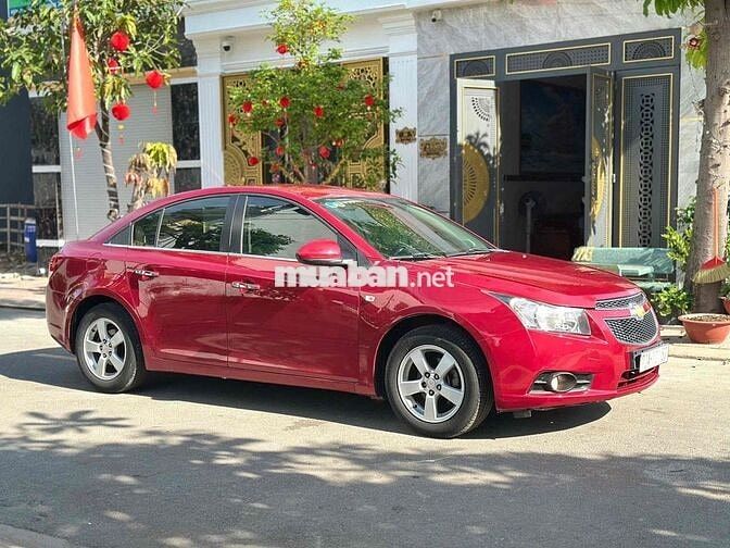 Chevrolet Cruze 2014 LTZ fom dáng đẹp