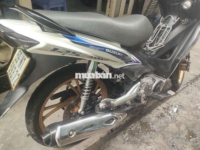 Suzuki Axelo Xanh trắng Côn tay