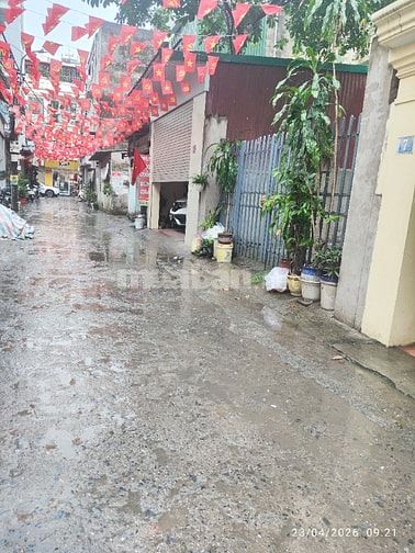 Bán nhà Ngô Gia Tự ,Long Biên 