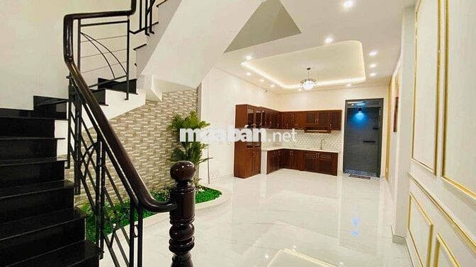 CHỈ 16.8 TỶ MẶT TIỀN PHAN HUY THỰC Q7, 3 TẦNG BTCT MỚI 100% BAO ĐẸP