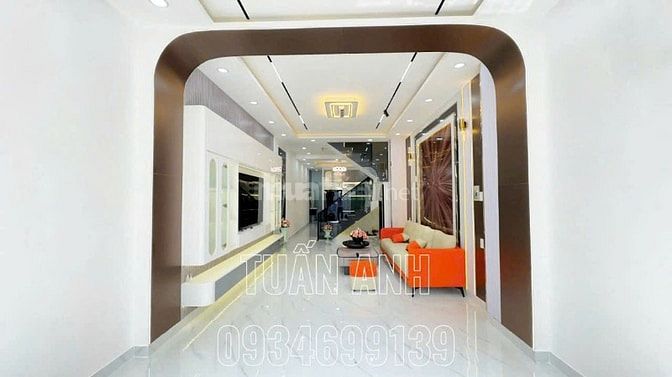 Bán Nhà 3 Tầng Sân Thượng _ MT Đường 8m _ Ngay Trung Tâm Thị Trấn NB