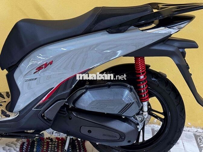 SH 160 ABS đời 2025 xám xi măng odo 3 nghìn