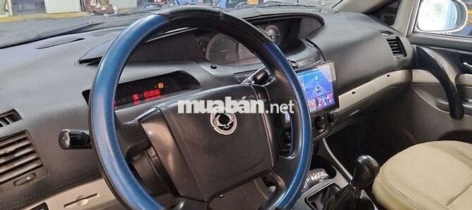 SsangYong Stavic SV270 máy dầu nổ êm  rũ 9 chủ