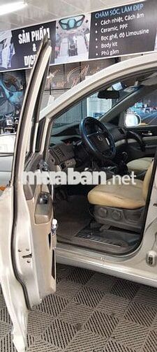 SsangYong Stavic SV270 máy dầu nổ êm  rũ 9 chủ