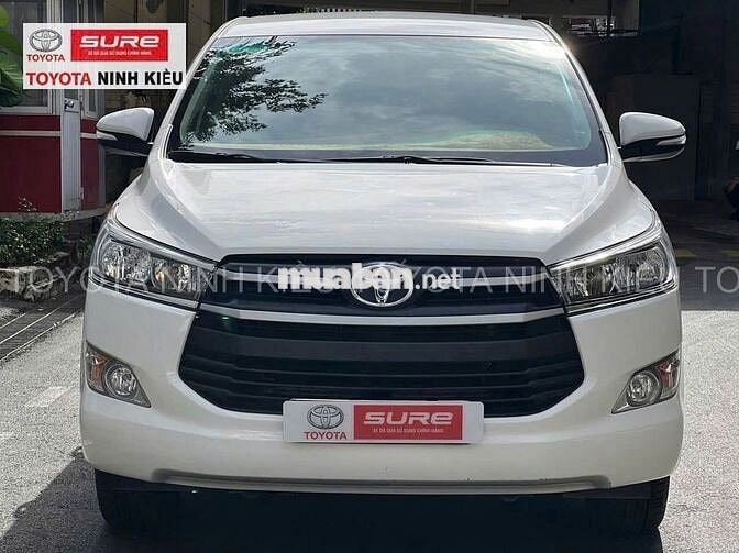 Toyota Innova 2017 2.0E 103.000 km Trắng