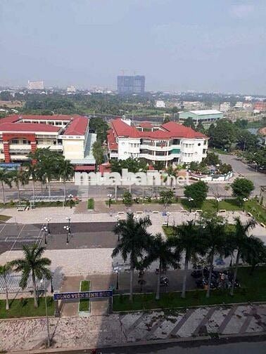 Bán nhà 3 tầng mặt tiền đường số 6-KDC thủ đức House-shr hoàn công