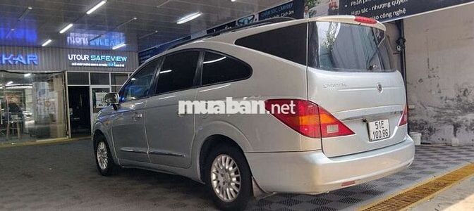 SsangYong Stavic SV270 máy dầu nổ êm  rũ 9 chủ