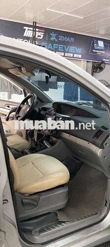 SsangYong Stavic SV270 máy dầu nổ êm  rũ 9 chủ