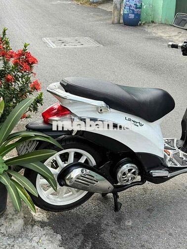 Piaggio Liberty 2012 Fi màu Trắng xe đẹp máy êm