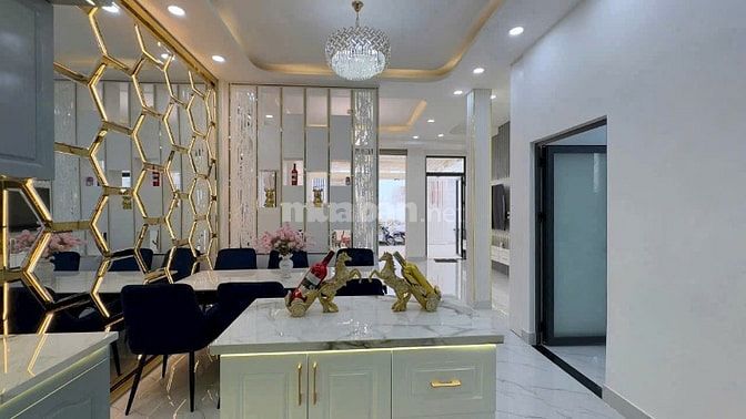 🏡 Bán Biệt Thự Phố Giữa Lòng Phú Mỹ Hưng Quận 7 _ DT 8M ❌️ 14M