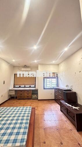 BÁN NHÀ - TT ĐỐNG ĐA - GẦN HỒ -RỘNG RÃI - THOÁNG MÁT - NHIỀU TIỆN ÍCH