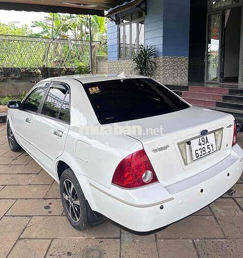 Ford Laser 2004 1.6 số sàn
