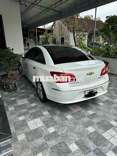 Chevrolet Cruze Trắng Tự động
