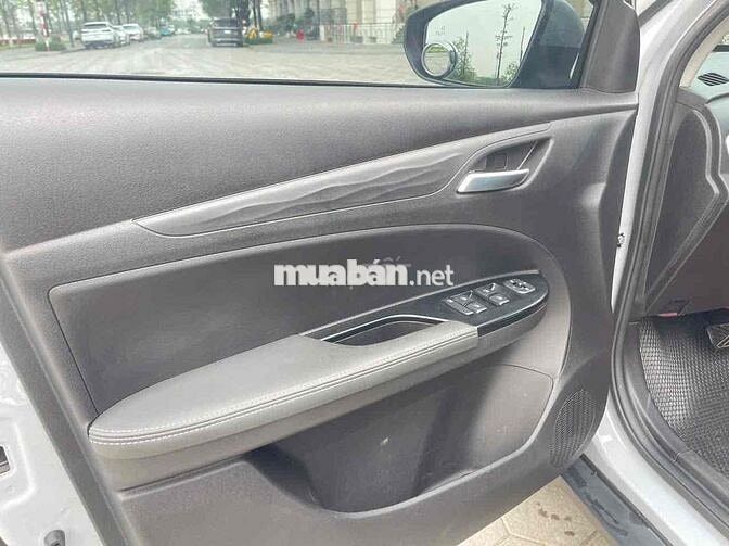 Xe điện Vinfast VF5 Plus 2025 Xám