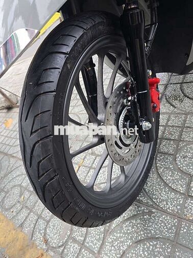SH Mode 2025,odo:2k,máy zin xe đẹp.BS49.chính chủ