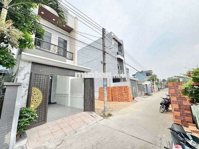 Chủ bán nhà mới , Sổ hoàn Công