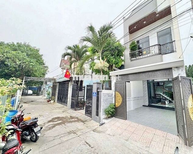 Chủ bán nhà mới , Sổ hoàn Công