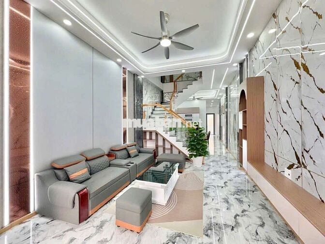 Chủ bán nhà mới , Sổ hoàn Công