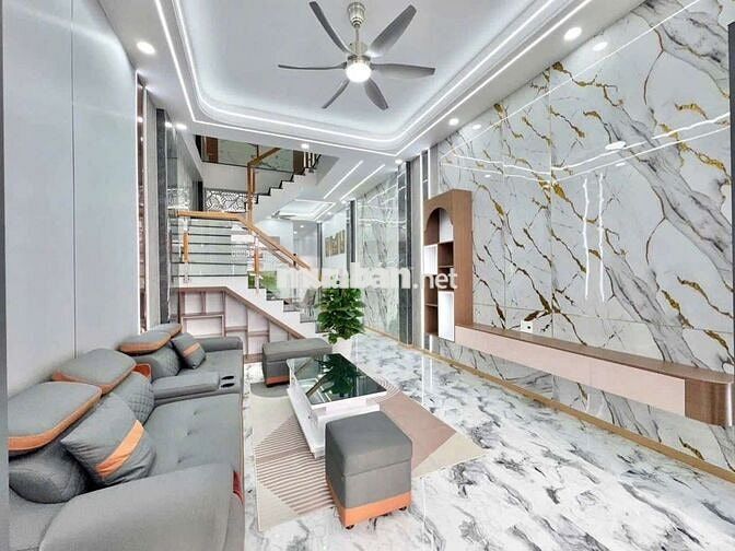 Chủ bán nhà mới , Sổ hoàn Công