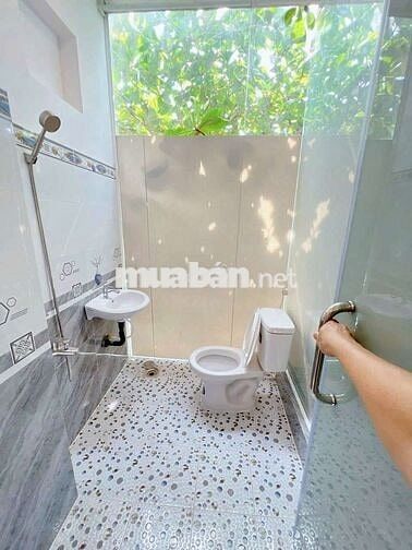 Cần Sang Căn Hộ Dịch Vụ GÓC 2 Mặt Tiền 