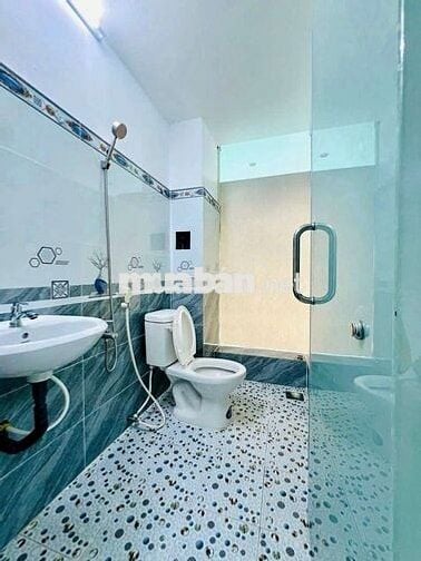 Cần Sang Căn Hộ Dịch Vụ GÓC 2 Mặt Tiền 