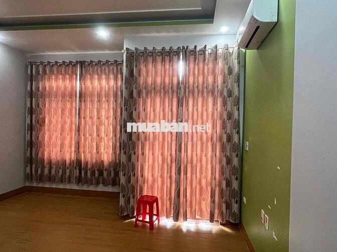 cho thuê nhà gần bến xe Tân Đông Hiệp, visip 1