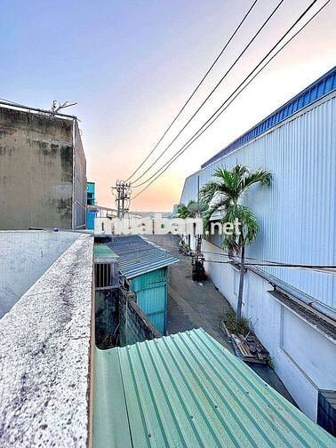 ĐƯỜNG 10M VỈA HÈ – NHÀ 110M2 (5x22) – 4PN – Ở & KINH DOANH – 4.99 TỶ