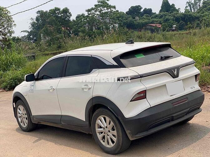 Xe điện VinFast VF6 Eco 2025 Trắng