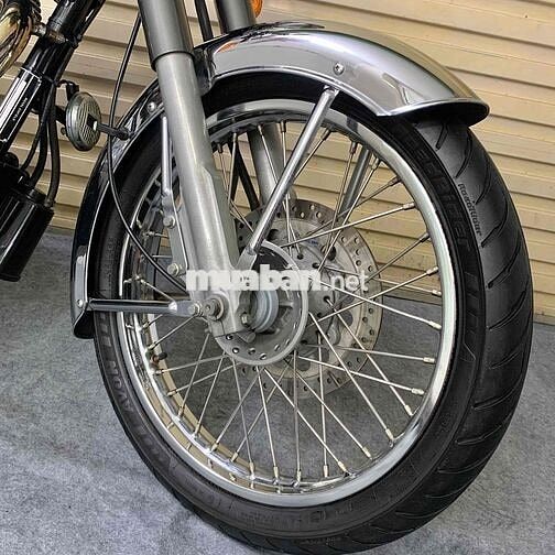 Royal Classic 500 Chrome . Royal 500 . classic500