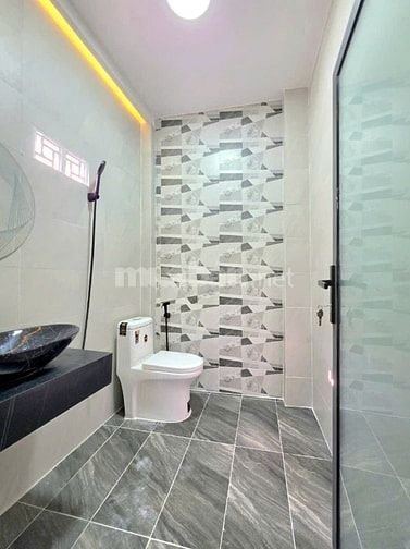 🏡 Bán Nhà Mới Đẹp 💯 Sổ Hồng Riêng, Giá Chỉ 3.39 Tỷ _ Đ/C : 1716 HTP