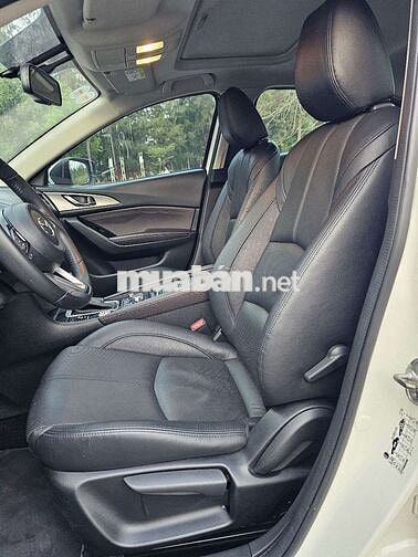 Mazda 3 Facelift 2018 Full Trắng 85000 km