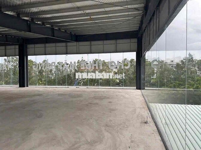 CHO THUÊ MẶT TIỀN  520M² TẠI THẠNH MỸ LỢI QUẬN 2